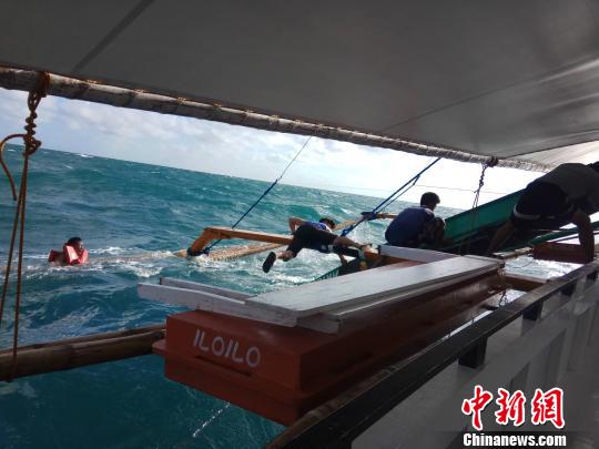 圖為救助現場(chǎng)。 中交公路規劃設計院有限公司 攝